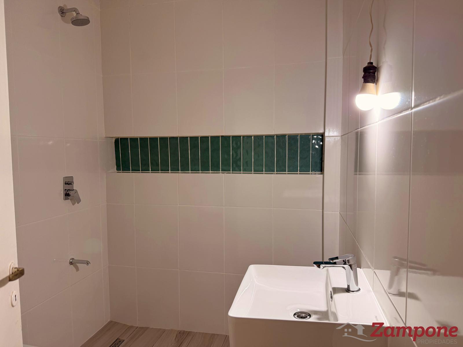 7533130_97842521080602214009329670206201178707430748723706466457545798748661660763214