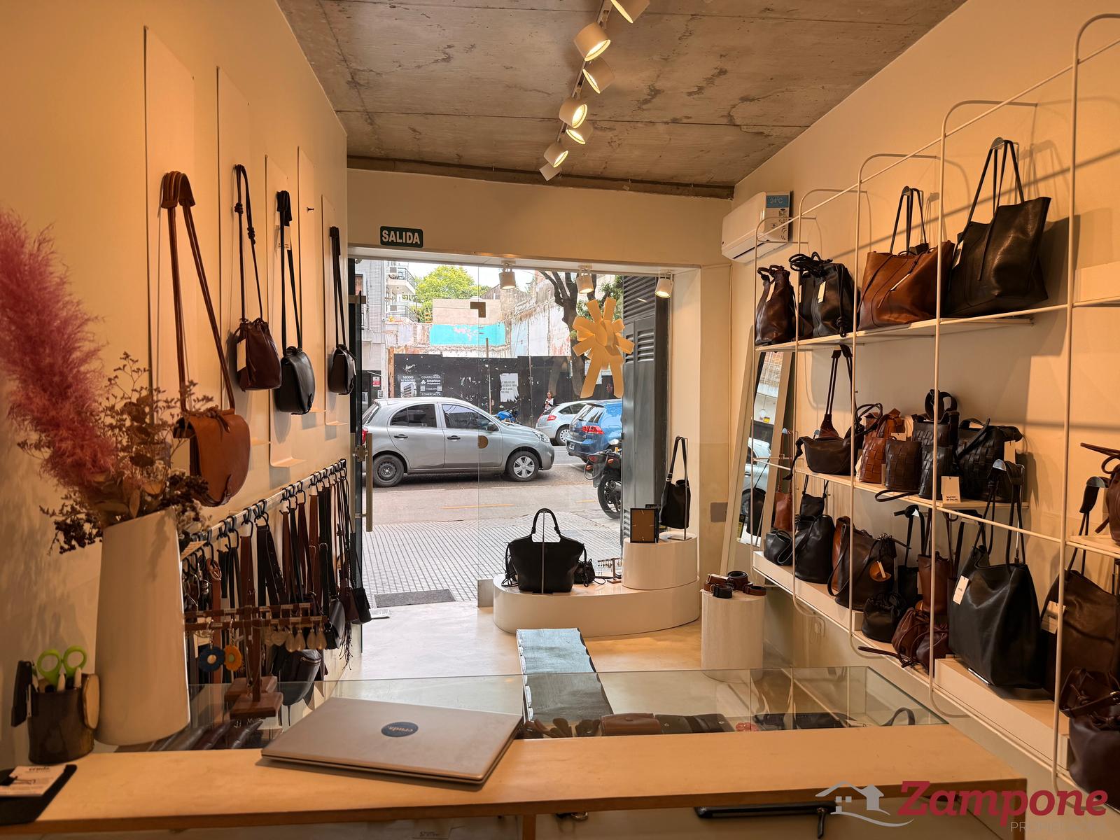 5689553_5860315546351375853609641460064792696835388392190030714242411588019252289569