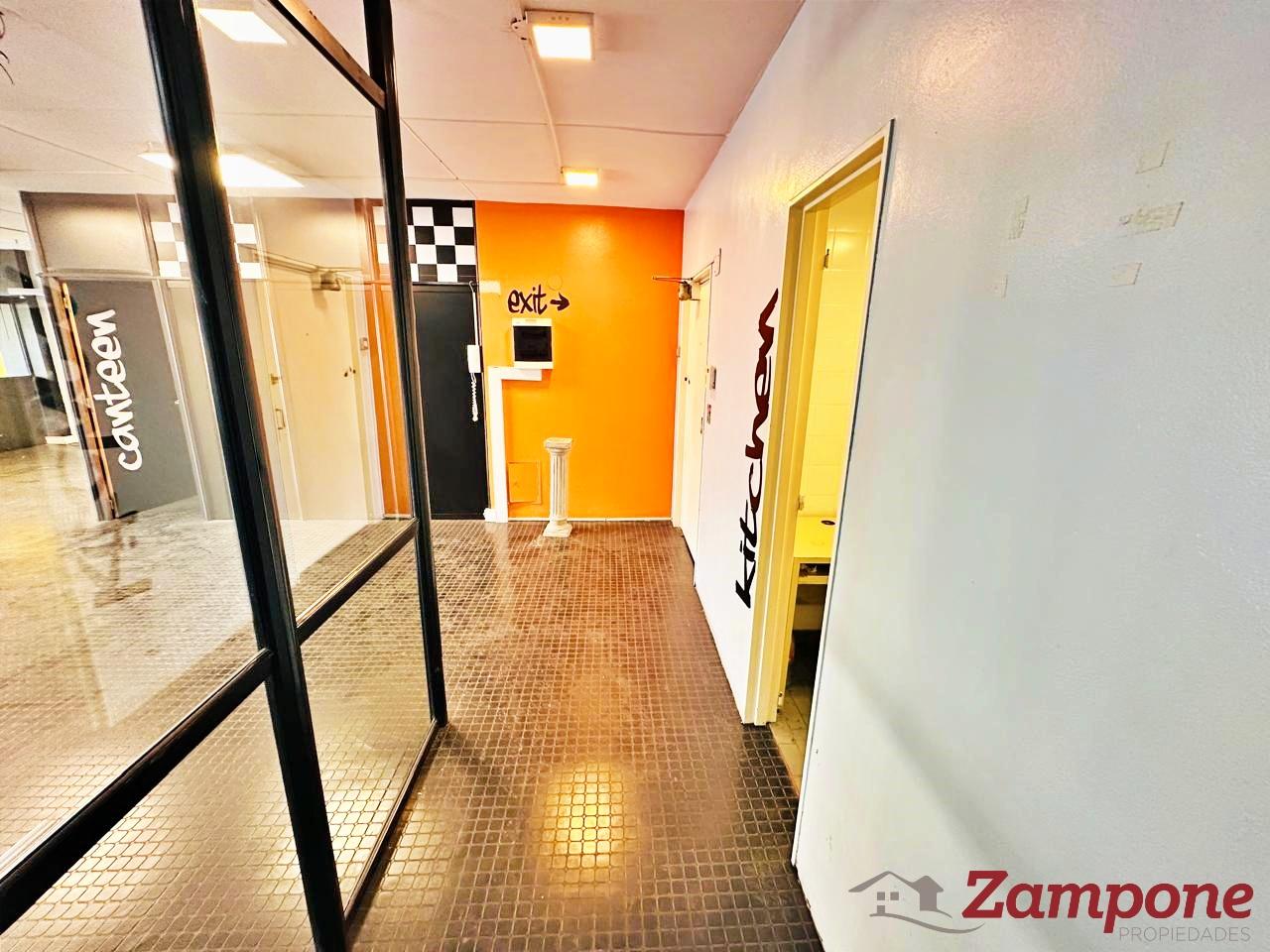 7151896_109644511841295117962935749742700071879302305941297101489572560807889218545836