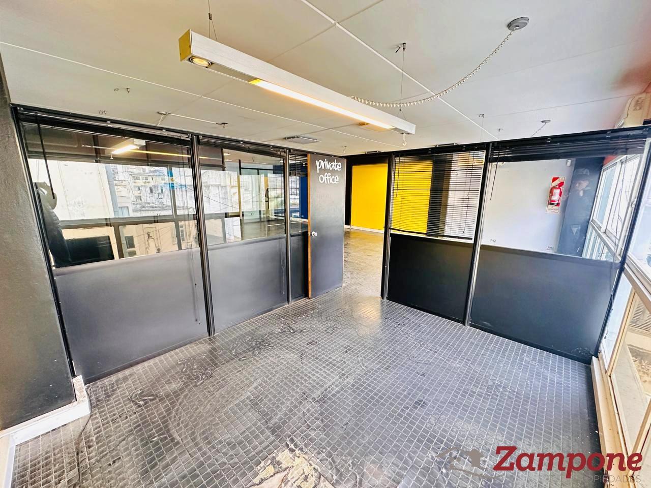 7151896_77475511523041345733934079205589730712118126059795550040901776265686551013611