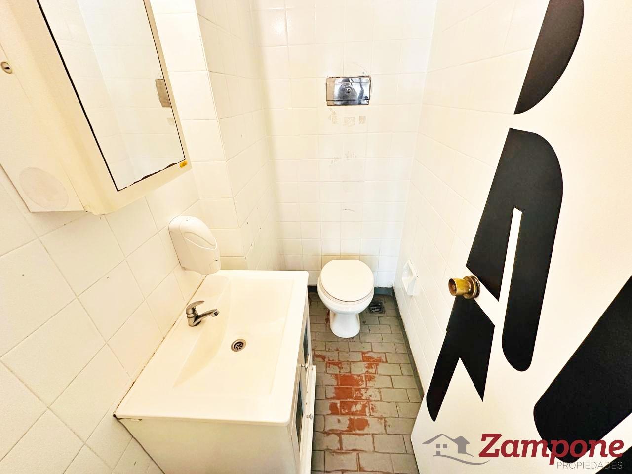 7151896_96923881248914983886603933887148483558578602568608975762066752213737073280724