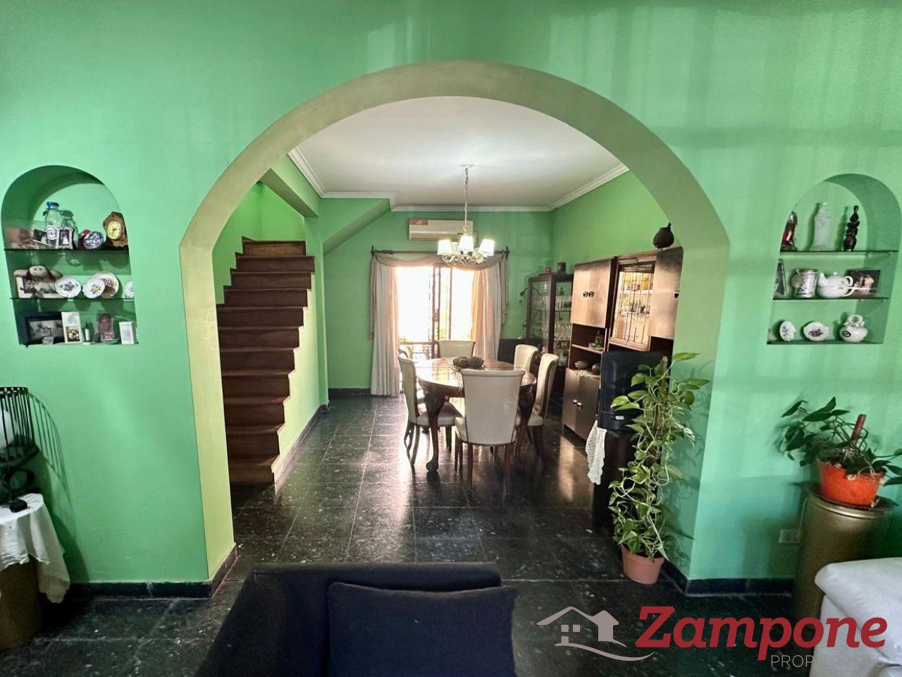 7913835_18933752939868929028306236265226559925119775019556155706422126150378919250318