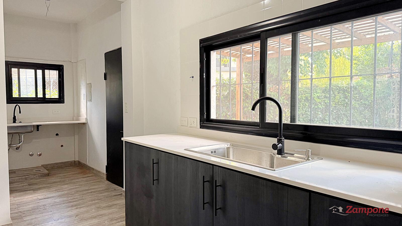 7916462_1708833776823501220433717953990603210140377934680191696715014902217929408622