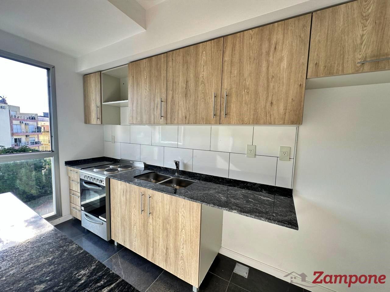 7917200_49280356974210454043017219118350442299619916855056031882074745919018033478196