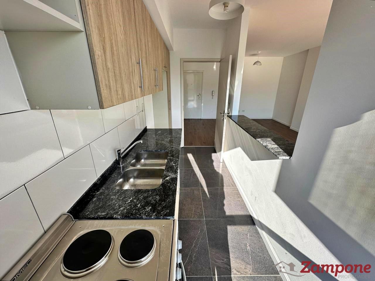 7917200_94974939893931388490559414454590502140569230541696526274732949387650170180333