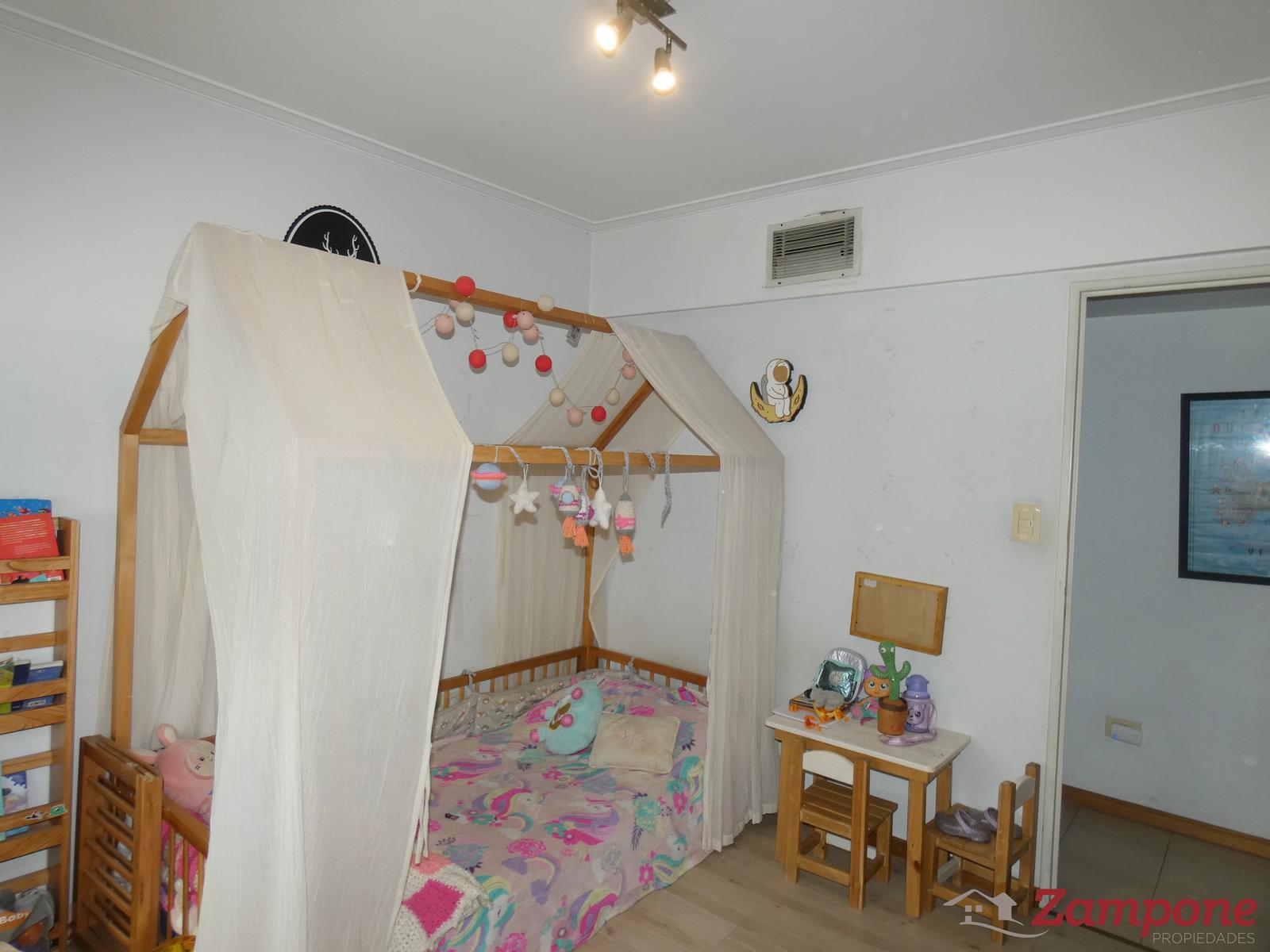 7934354_7000407452722420497837407854221264123565403312771269972608346402040981870395